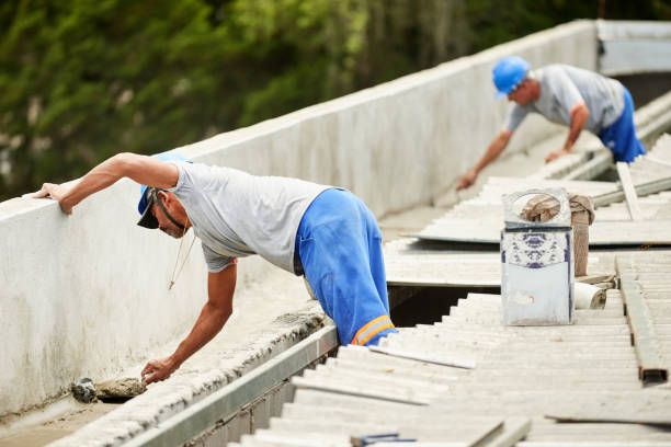 Best Spray Foam Insulation in Booneville, MS